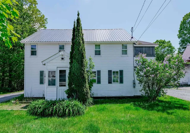 2nd image of 818 Main St, Cavendish, VT 05142 | MLS# 5075281