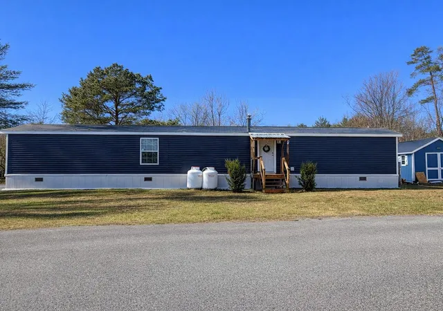 2nd image of 141 Dewey Dr, Milton, VT 05468 | MLS# 5075289