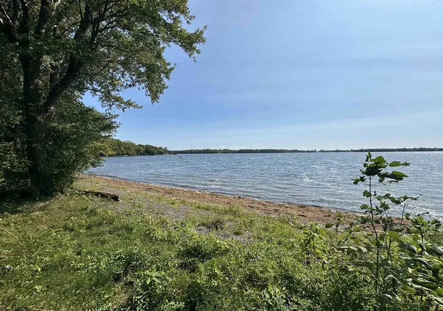 Photo 4 of Single family home for sale at 1343 Blockhouse Point Rd, North Hero, VT 05474 | MLS# 5075295 | Listing updated on 2026-08-18
