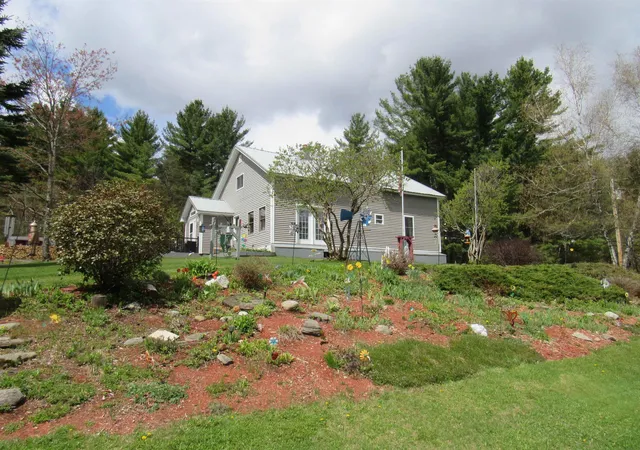 5th image of 1901 Cross Rd, Jay, VT 05859 | MLS# 5075411