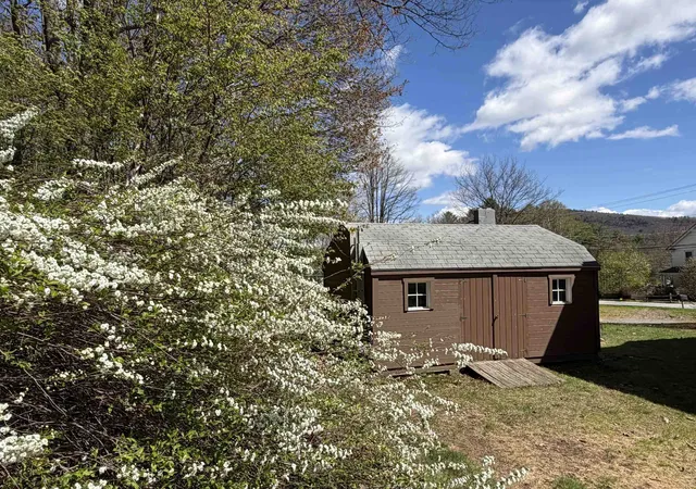 Homes for sale in Brattleboro, VT | 39 Atwood St, Brattleboro, VT 05301 | MLS# 5075506