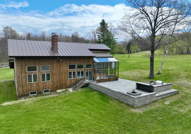 Homes for sale in Orford, NH | 104 Upper Stonehouse Mountain Rd, Orford, NH 03777 | MLS# 5075572