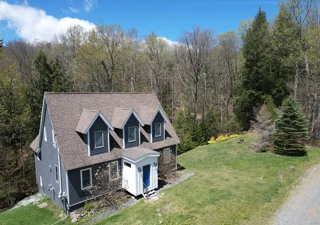Photo 3 of Single family home for sale at 41 Two Brook Dr, Wilmington, VT 05363 | MLS# 5075626 | Listing updated on 2026-09-14