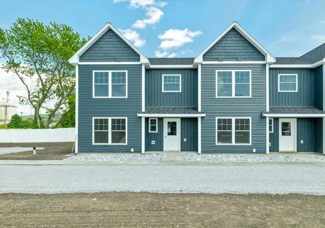 1st image of 189 Pearl St #102, St. Albans City, VT 05478 | MLS# 5075835