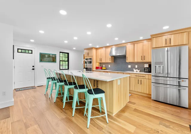 Photo 2 of Single family home for sale at 127 New Hampshire Route 16a Route, Bartlett, NH 03812 | MLS# 5076341 | Listing updated on 2026-06-18