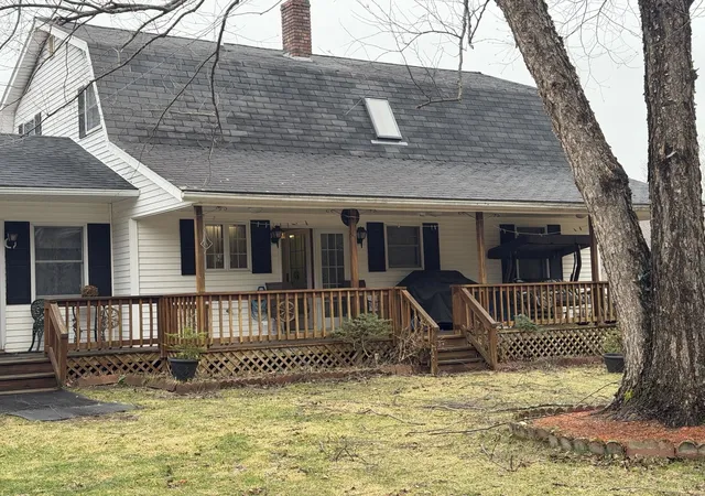 Photo 3 of Single family home for sale at 3724 Vt Route 105 Rd, Derby, VT 05829 | MLS# 5076445 | Listing updated on 2026-09-13