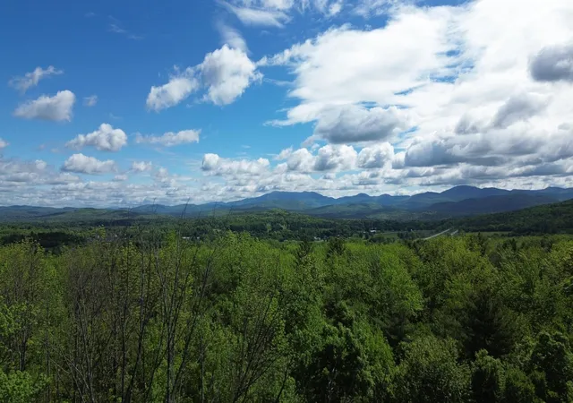 2nd image of 450 Oak Hill Rd, Williston, VT 05495 | MLS# 5076696