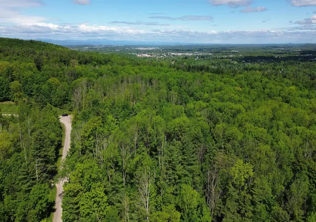 5th image of 450 Oak Hill Rd, Williston, VT 05495 | MLS# 5076696