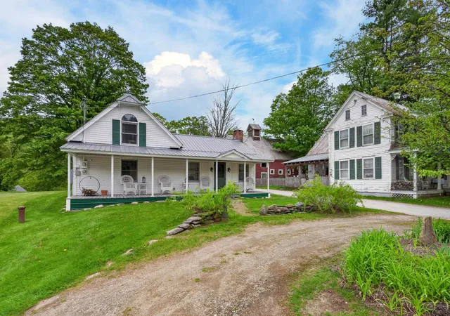 Homes for sale in Wardsboro, VT | 34 Main St, Wardsboro, VT 05355 | MLS# 5076783