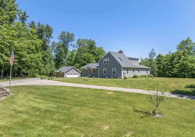 Homes for sale in Tilton, NH | 95 Vista Hts, Tilton, NH 03276 | MLS# 5076805
