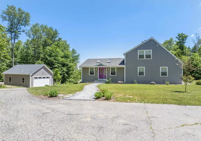 Homes for sale in Tilton, NH | 95 Vista Hts, Tilton, NH 03276 | MLS# 5076805