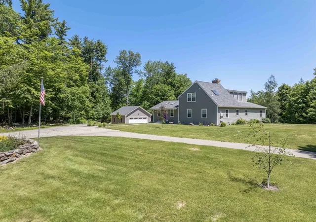 Homes for sale in Tilton, NH | 95 Vista Hts, Tilton, NH 03276 | MLS# 5076805