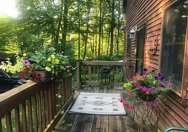 Photo 2 of Single family home for sale at 60 Irish Ln, Wallingford, VT 05773 | MLS# 5076979 | Listing updated on 2026-09-16
