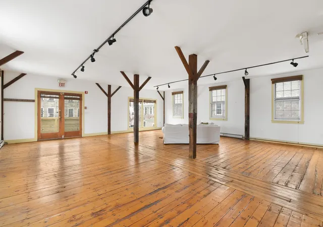 Homes for sale in Brattleboro, VT | 116 Birge St #3, Brattleboro, VT 05301 | MLS# 5077121