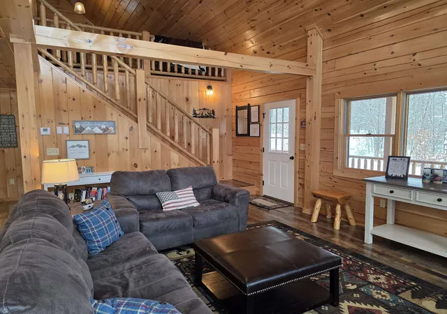 Homes for sale in Haverhill, NH | 147 Fieldstone Dr, Haverhill, NH 03774 | MLS# 5077272