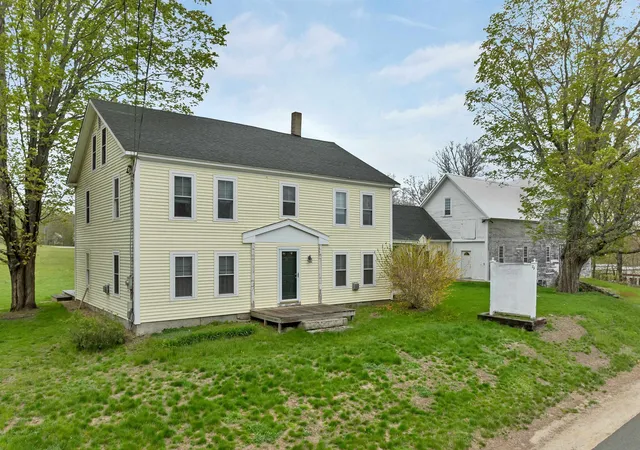 1st image of 79 High St, Pittsfield, NH 03263 | MLS# 5077345