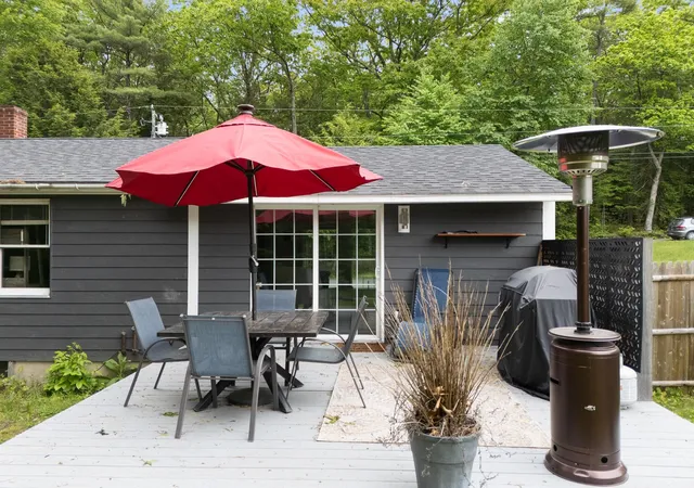 Homes for sale in Vernon, VT | 175 Sak Rd, Vernon, VT 05354 | MLS# 5077474