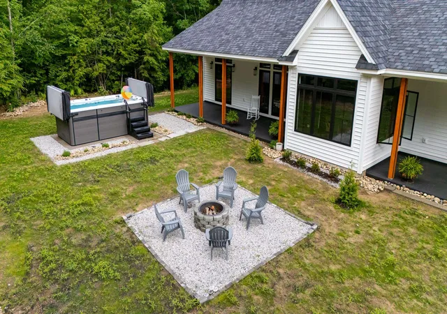 49th image of 123 Oxbow Ln, Albany, NH 03818 | MLS# 5077617