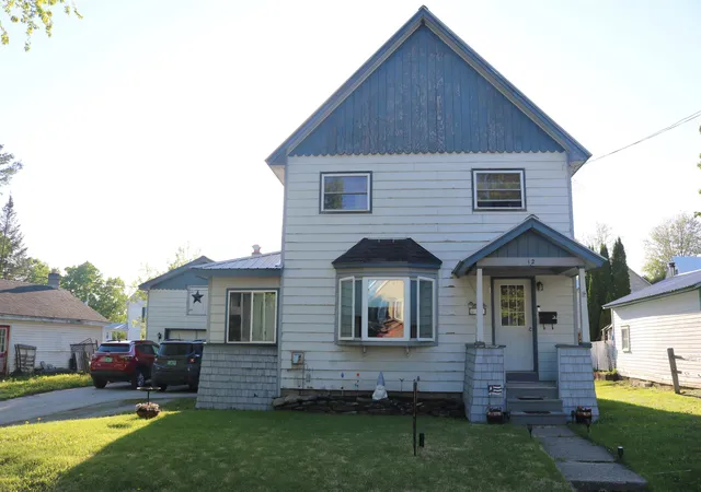 Photo 3 of Single family home for sale at 12 Hamilton Pl, Richford, VT 05476 | MLS# 5078007 | Listing updated on 2026-08-25