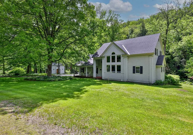 Photo 1 of Single family home for sale at 300 Route 121 Route, Grafton, VT 05146 | MLS# 5078071 | Listing updated on 2026-09-02