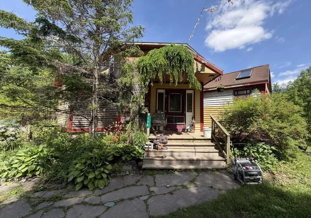Photo 2 of Single family home for sale at 298 Biddle Rd, Lincoln, VT 05443 | MLS# 5078154 | Listing updated on 2026-08-24
