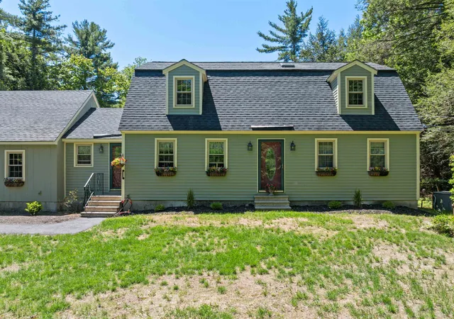 Photo 3 of Single family home for sale at 5 Piney Rd, Brookfield, NH 03872 | MLS# 5078261 | Listing updated on 2026-06-28