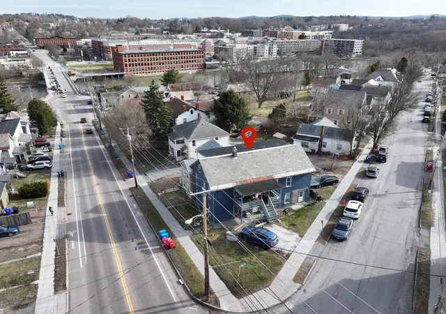 1st image of 6 8 Chase St, Burlington, VT 05401 | MLS# 5078460