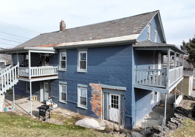 4th image of 6-8 Chase St, Burlington, VT 05401 | MLS# 5078460