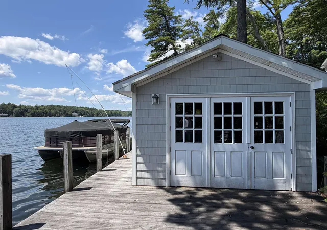 5th image of 6 Governor Wentworth Hwy, Mirror Lake, NH 03853 | MLS# 5078468