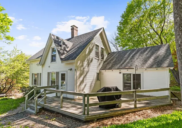Photo 3 of Single family home for sale at 9 Kelsea Ave, Center Harbor, NH 03226 | MLS# 5078529 | Listing updated on 2026-07-11