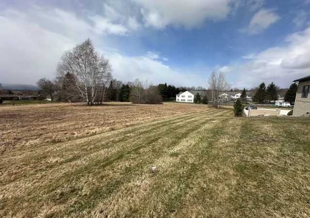 1st image of 10 General Wing Rd, Rutland, VT 05701 | MLS# 5078539