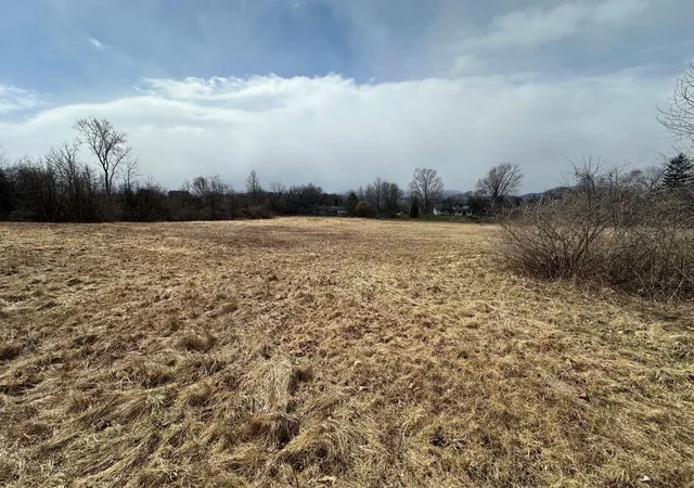 2nd image of 10 General Wing Rd, Rutland, VT 05701 | MLS# 5078539