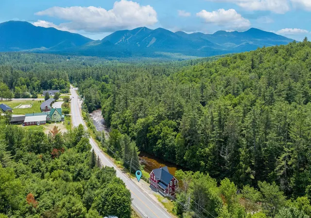 Homes for sale in Franconia, NH | 664 Main St, Franconia, NH 03580 | MLS# 5078546