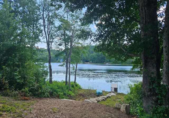 2nd image of 21 Crittenden Rd, Bradford, NH 03221 | MLS# 5078584