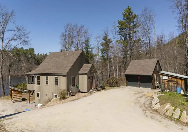Photo 3 of Single family home for sale at 21 Crittenden Rd, Bradford, NH 03221 | MLS# 5078584 | Listing updated on 2026-08-28