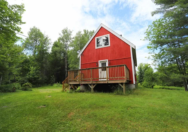 Photo 3 of Single family home for sale at 374 Crank Rd, Guildhall, VT 05905 | MLS# 5078664 | Listing updated on 2026-09-02