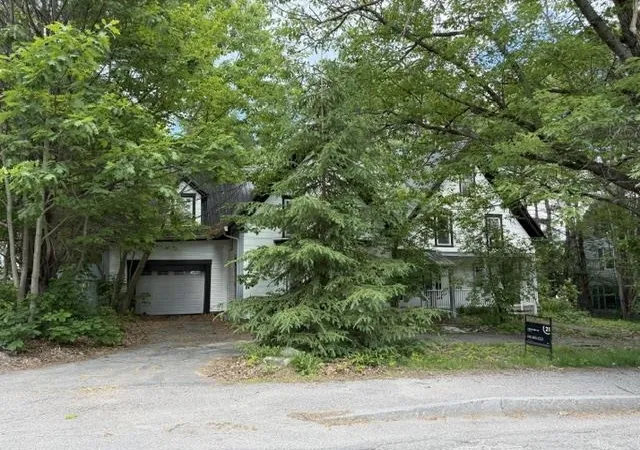 Homes for sale in Littleton, NH | 28 High St, Littleton, NH 03561 | MLS# 5078683