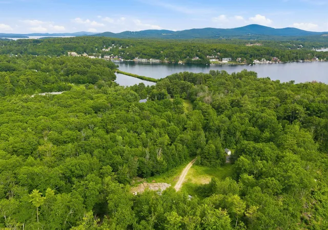 3rd image of 33 Marcia Ann Wy, Laconia, NH 03246 | MLS# 5078775