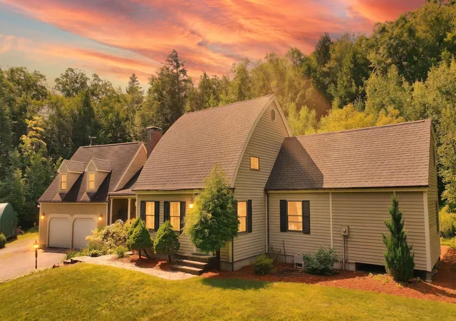 1st image of 1481 Bennington Rd, Francestown, NH 03043 | MLS# 5078963