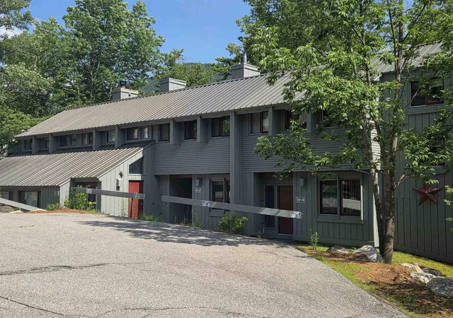 Homes for sale in Lincoln, NH | 10 Potash Rd #3, Lincoln, NH 03251 | MLS# 5079109