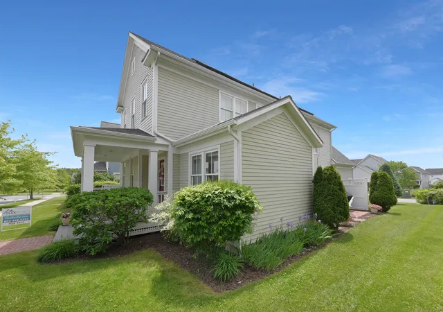 Homes for sale in South Burlington, VT | 150 Allen Rd #East, South Burlington, VT 05403 | MLS# 5079153