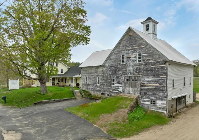 Photo 4 of Single family home for sale at 79 High St, Pittsfield, NH 03263 | MLS# 5079354 | Listing updated on 2026-09-03
