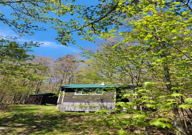 Homes for sale in Readsboro, VT | 845 Bailey Hill Rd, Readsboro, VT 05350 | MLS# 5079383