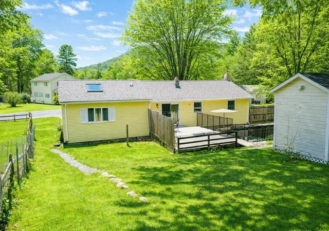 Homes for sale in Arlington, VT | 78 Carbonti Cir, Arlington, VT 05250 | MLS# 5079449