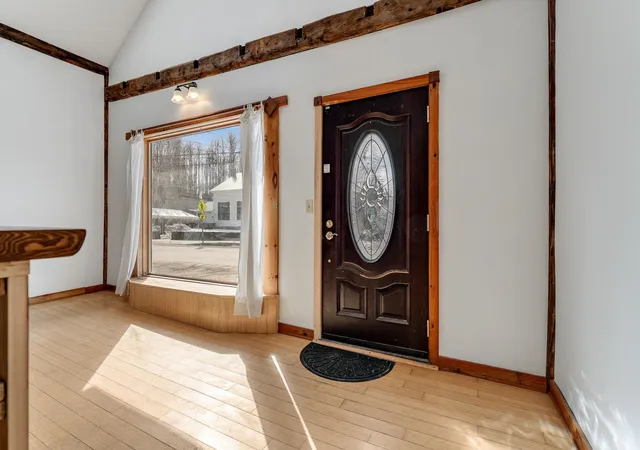 5th image of 53 Main St, Plainfield, VT 05667 | MLS# 5079618