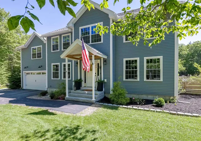 2nd image of 8 Poor Farm Rd, Brookline, NH 03033 | MLS# 5079620