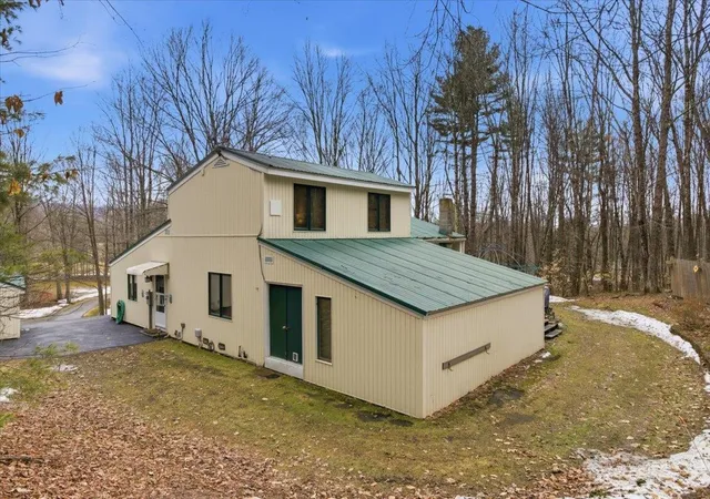 Homes for sale in Shaftsbury, VT | 760 West Mountain Rd, Shaftsbury, VT 05262 | MLS# 5080056