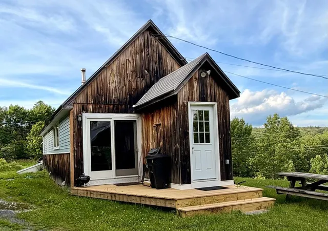 Homes for sale in Readsboro, VT | 1153 King Hill Rd, Readsboro, VT 05350 | MLS# 5080184