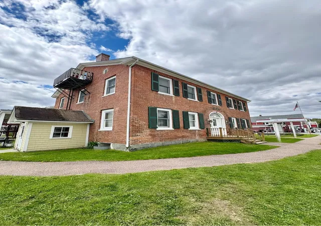 3rd image of 71 South Main St, Cambridge, VT 05444 | MLS# 5080228