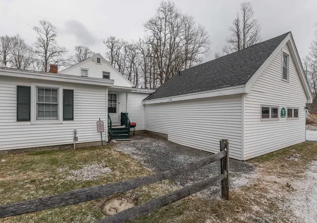 Homes for sale in Dorset, VT | 3191 Route 30, Dorset, VT 05251 | MLS# 5080252